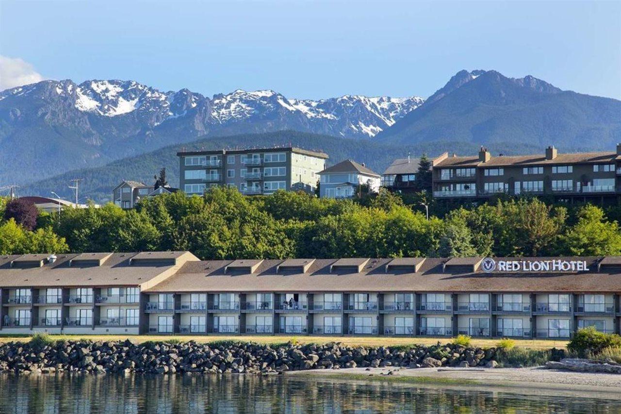 Red Lion Hotel Port Angeles Harbor Exterior photo